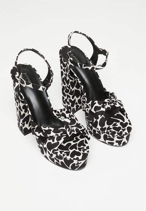 Superbalist - Alondra ankle strap platform heel - black