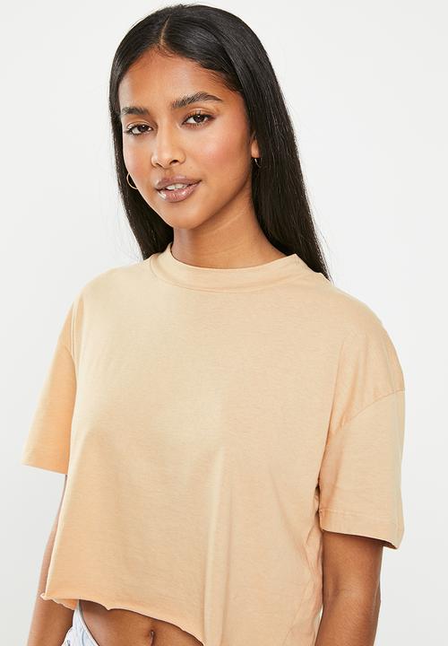Trendyol - Round collar crop T-shirt - beige