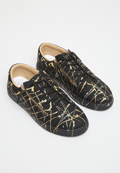 UrbanArt - Hydro 2 nubuck slip-on - black & gold