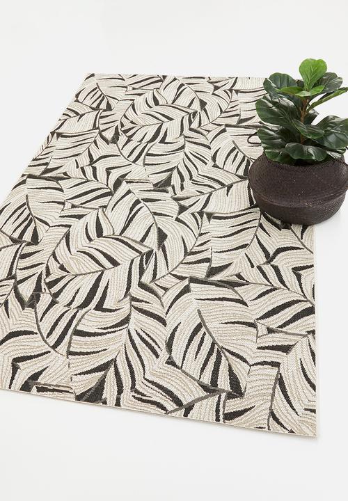 Hertex Haus - Blade outdoor rug - after dark