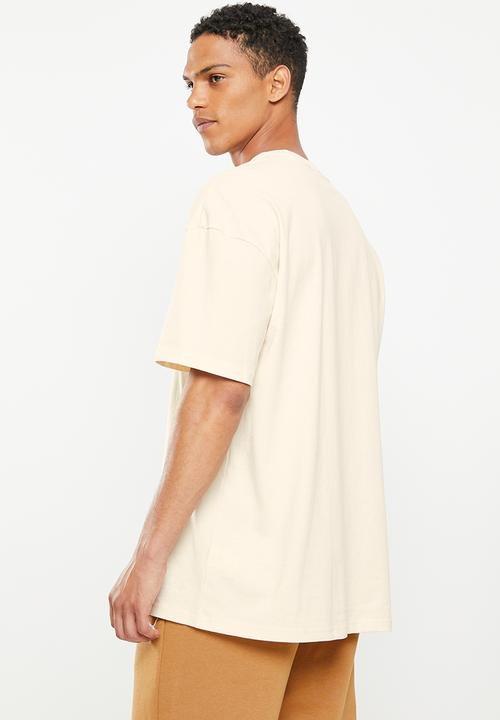 PUMA - Classics oversized tee - light peach