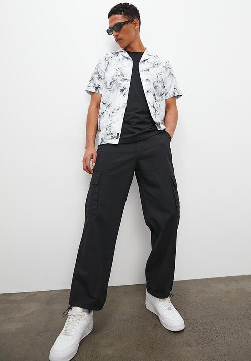 STYLE REPUBLIC - Marble print short sleeve revere collar shirt - black & white