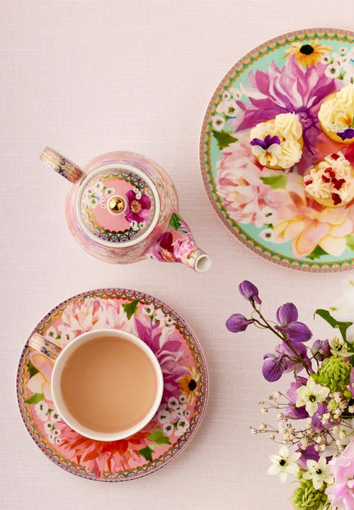 Maxwell & Williams - Dahlia daze teapot with infuser - 500ml - pink