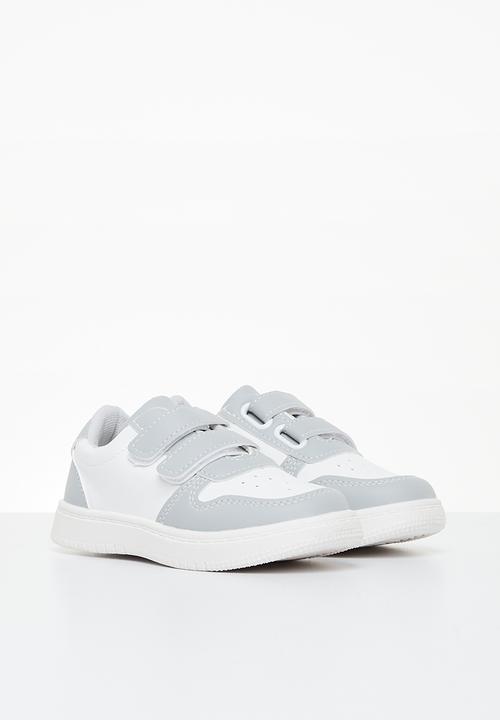 Pop Candy - Boys velcro strap sneaker - white/grey