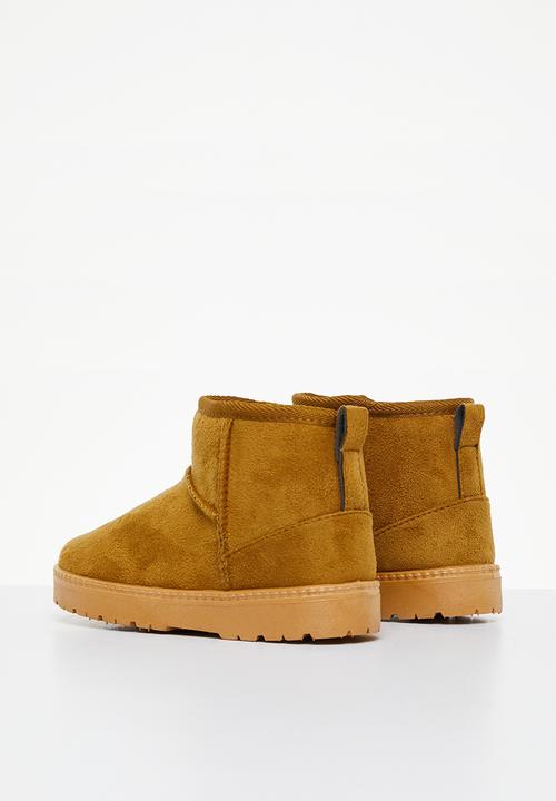 Pop Candy - Home boots - camel