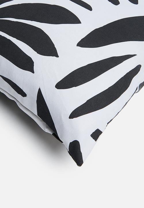 Sixth Floor - Libre cushion cover-multi