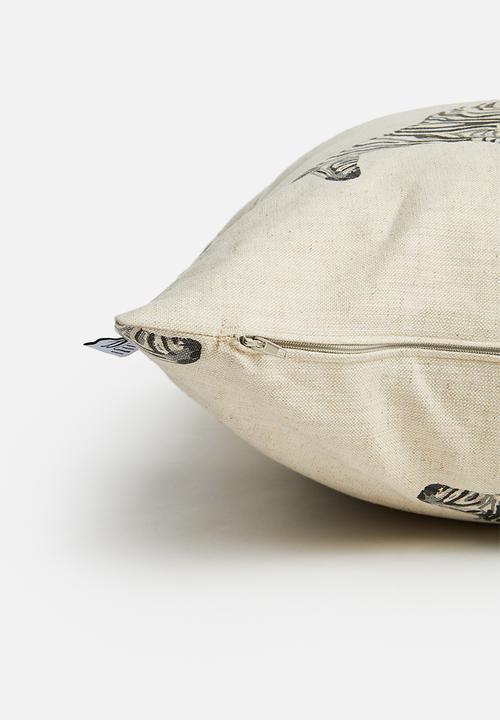 Sixth Floor - Intra cushion cover - neutral & black 