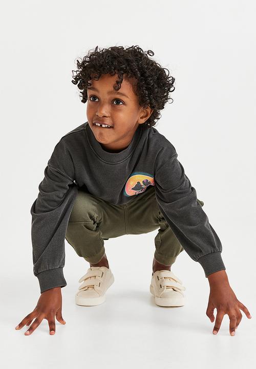 H&M - Slim fit cargo joggers - khaki green
