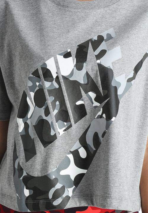 Nike - Nike Cropped Camo Tee