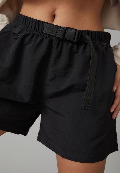 Factorie - Utility relaxed short - black