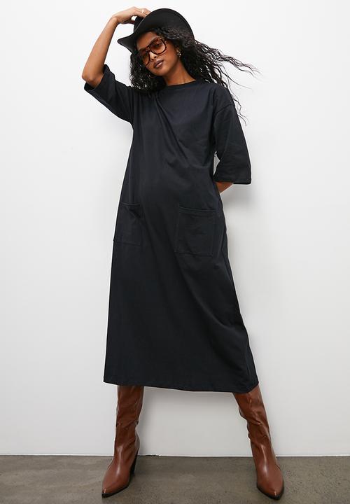 Superbalist - Midi tee dress with pockets - black