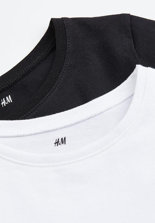 H&M - 2 Pack long sleeved tops - white & black