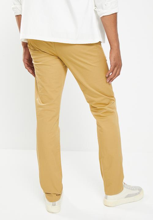 GUESS - Stretch twill slim chino - dessert floor