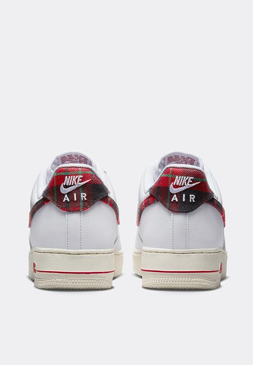 Nike - Air Force 1 '07 LV8