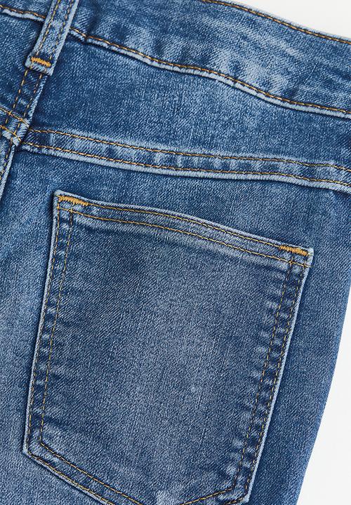 H&M - Superstretch relaxed tapered fit jeans - denim blue