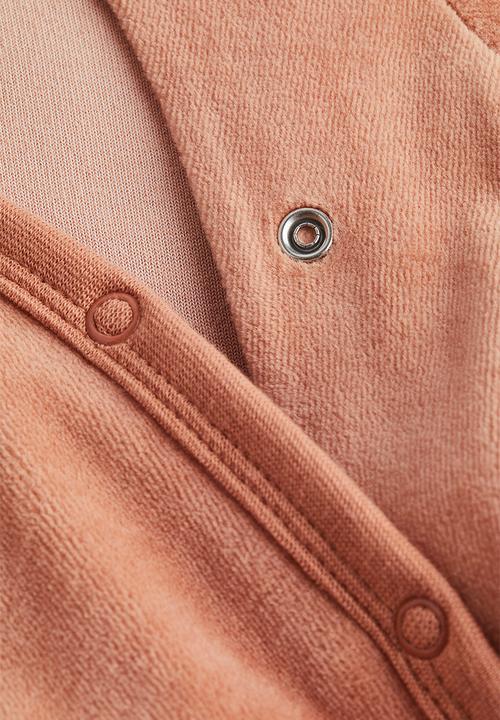 H&M - Velour all-in-one pyjamas - orange/fox
