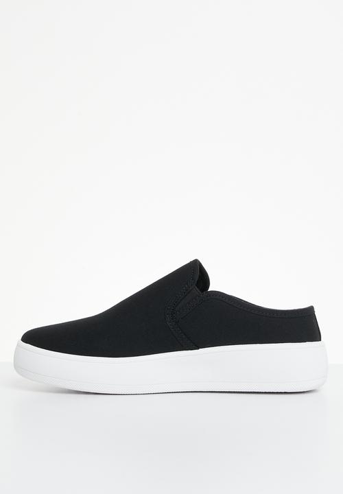 edit - Sophie slip on sneaker - black