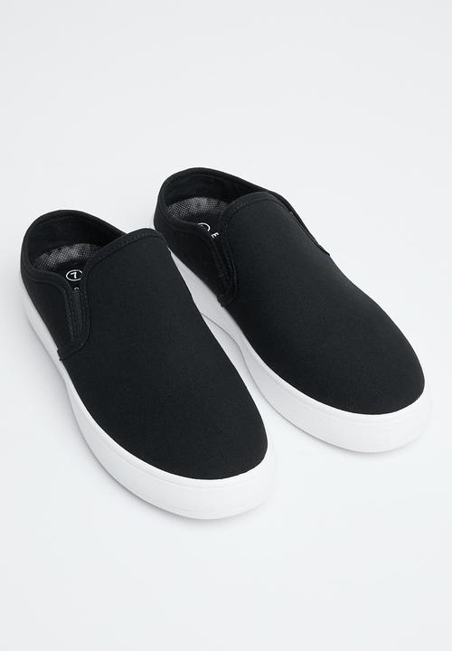 edit - Sophie slip on sneaker - black