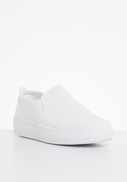 Superbalist - Zenani slip on sneaker - white