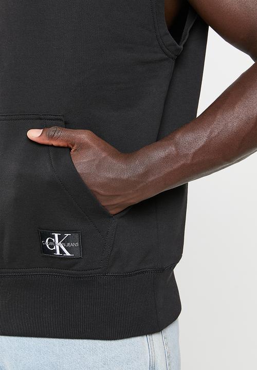 Calvin Klein - Monogram badge sleeveless hoodie - ck black