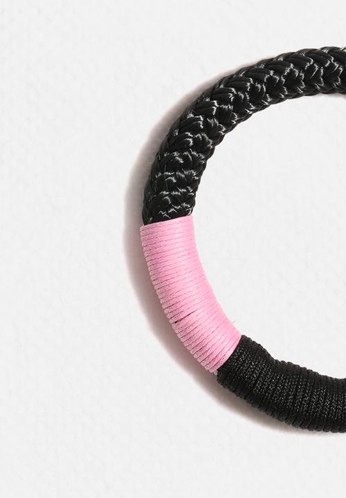 Pichulik - Thin Ndebele Bracelet
