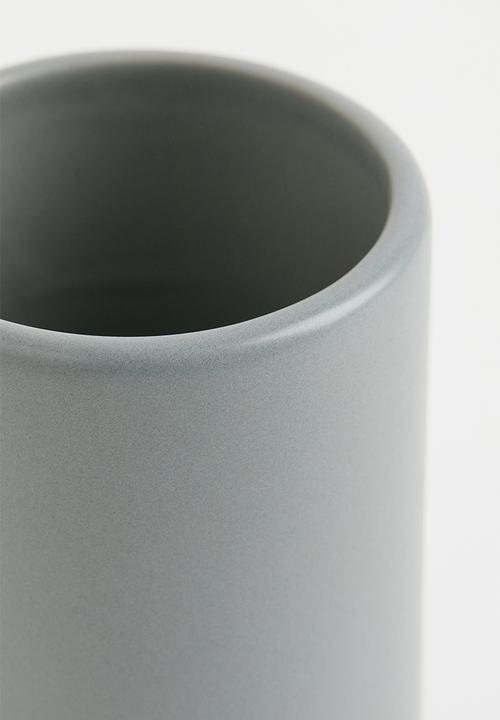 H&M - Earthenware toothbrush mug - grey