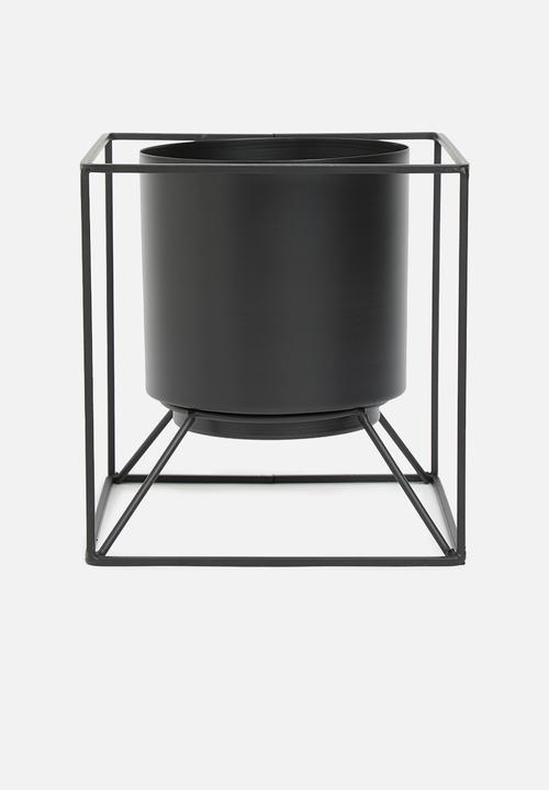 H&S - Flowerpot holder- black
