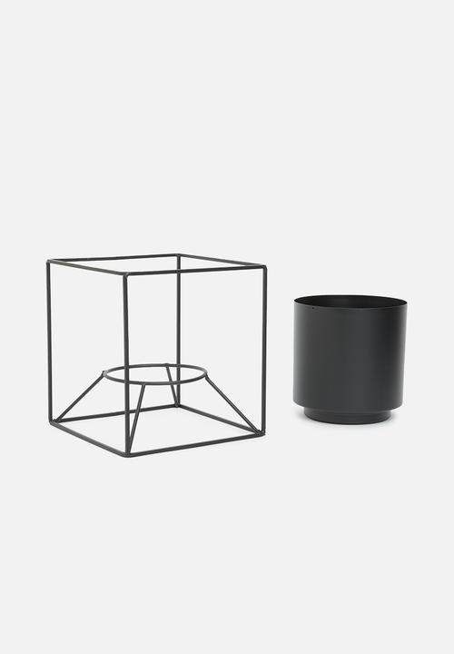 H&S - Flowerpot holder- black