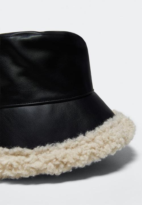 MANGO - Leather effect bucket hat - black