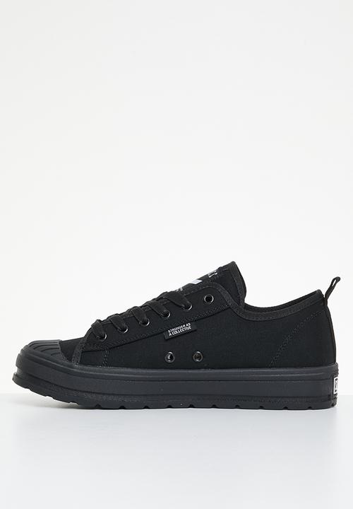S.P.C.C - Surge low sneaker - black