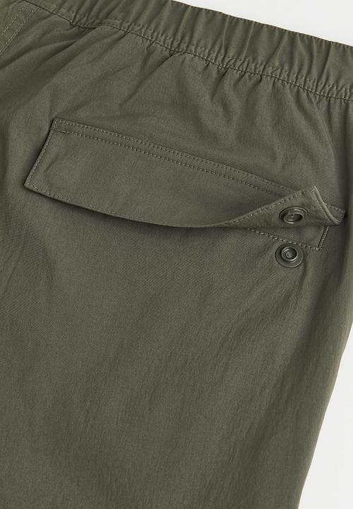H&M - Nylon cargo joggers - khaki green
