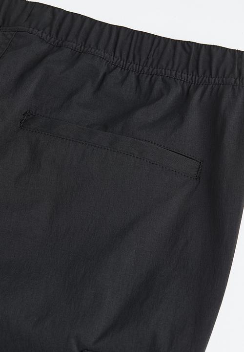 H&M - Nylon cargo joggers - black