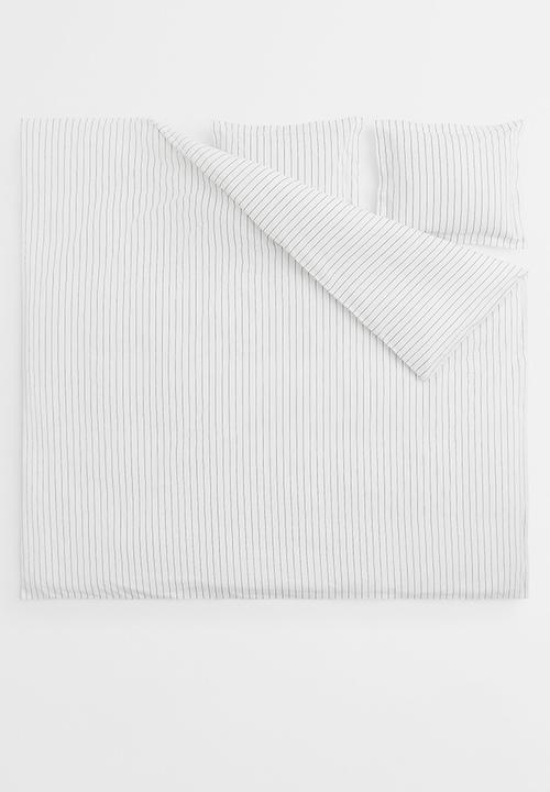 H&M - Cotton double/king duvet cover set - white