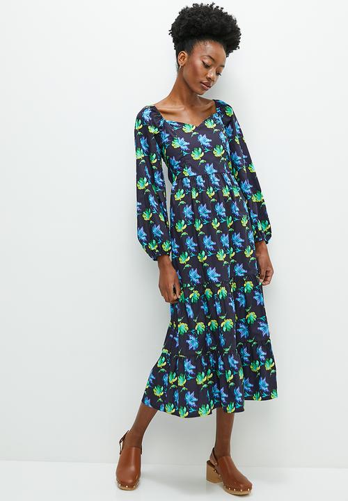 edit - Balloon sleeve midi with open back detail - black floral burst