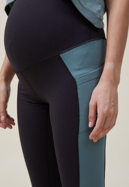 Cotton On - Maternity ultra soft booty lift full length tight - black/sage leaf