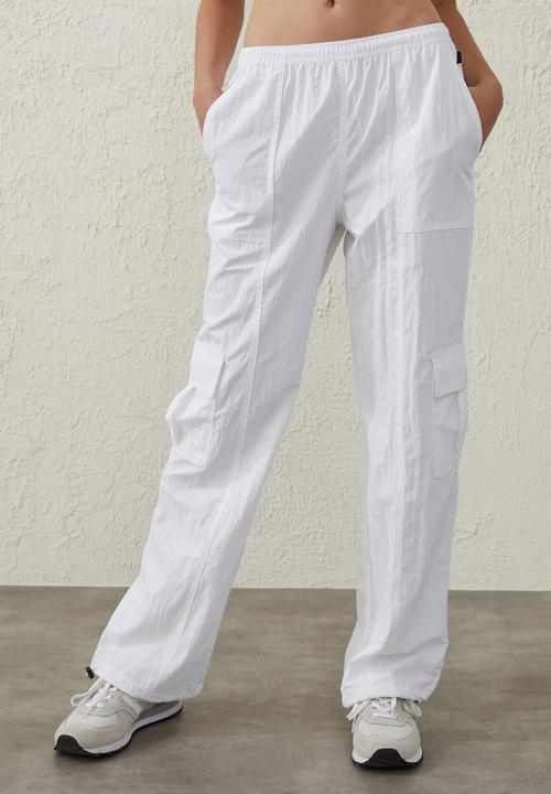 Cotton On - Parachute cargo pant - white