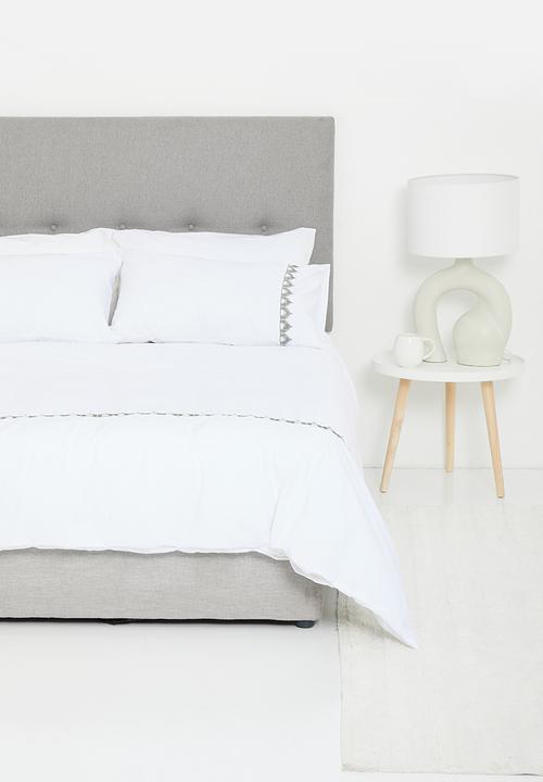 Sixth Floor - Marvin embroidered cotton duvet cover set - green
