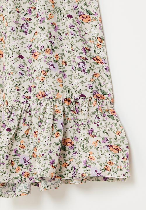 HAILYS - Sh v dr clara - off white flower
