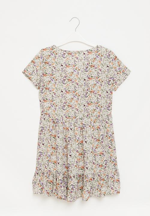 HAILYS - Sh v dr clara - off white flower