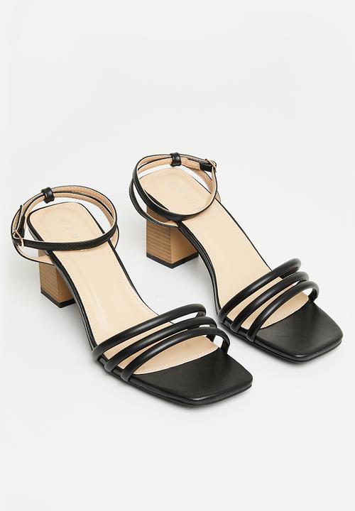 edit - Jianna anklestrap block heel - black