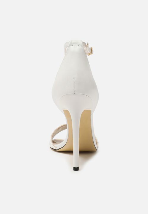 Trendyol - Ankle tie barely there heel - ecru
