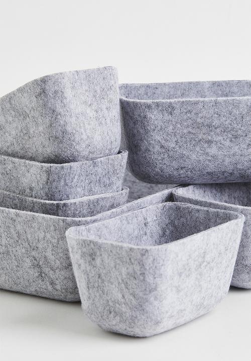 H&M - 7-piece felted storage basket set - grey