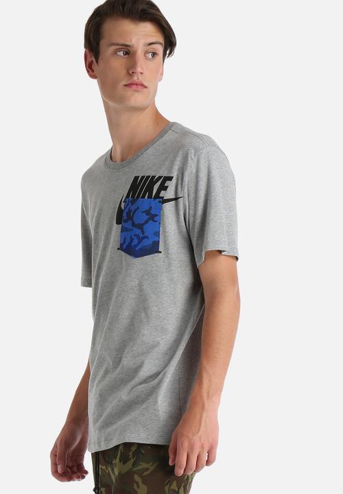 Nike - Nike Pocket Tee