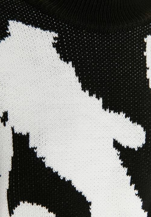 Trendyol - Abstract print sweater - black/white