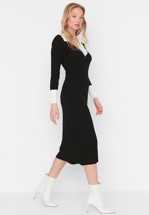 Trendyol - Curve cut-out detail knit dress - black