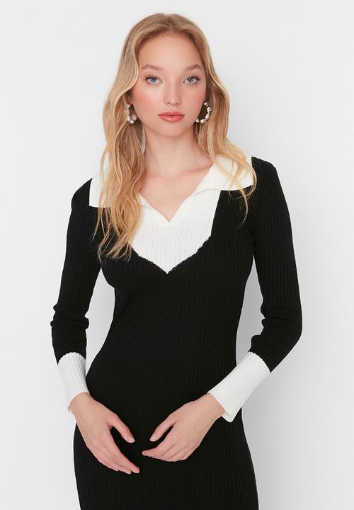 Trendyol - Curve cut-out detail knit dress - black
