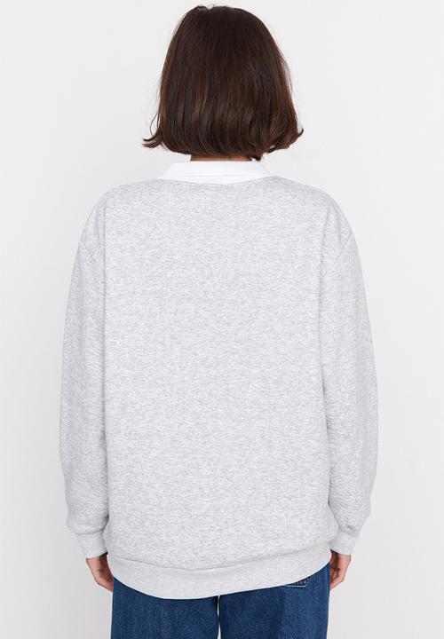 Trendyol - Printed polo collar fleece sweatshirt - light grey