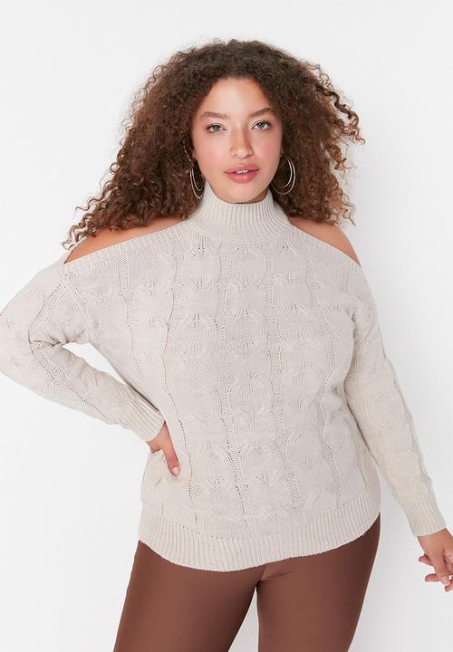 Trendyol - Plus shoulder cut out crew neck knit sweater - beige