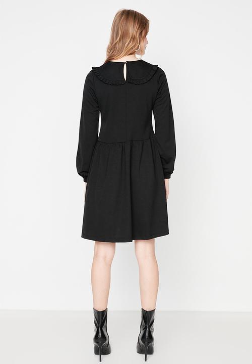 Trendyol - Baby collar knit dress - black