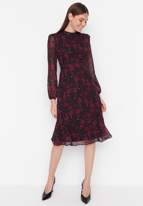 Trendyol - High neck chiffon sleeve dress - pink